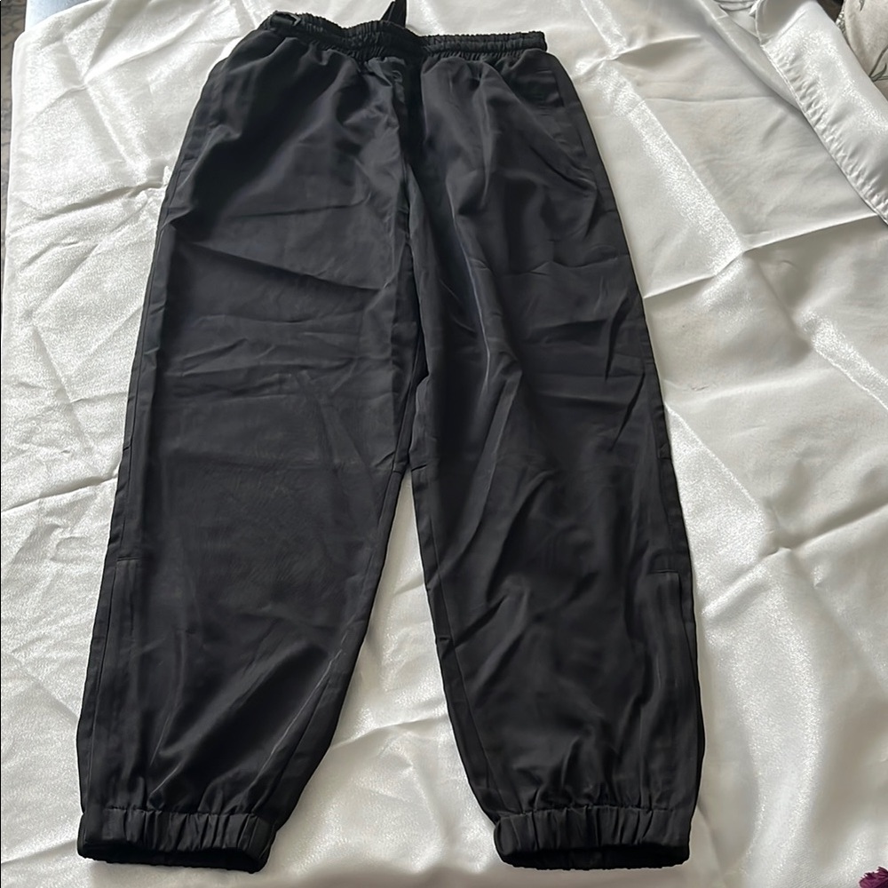Women’s Black Pants